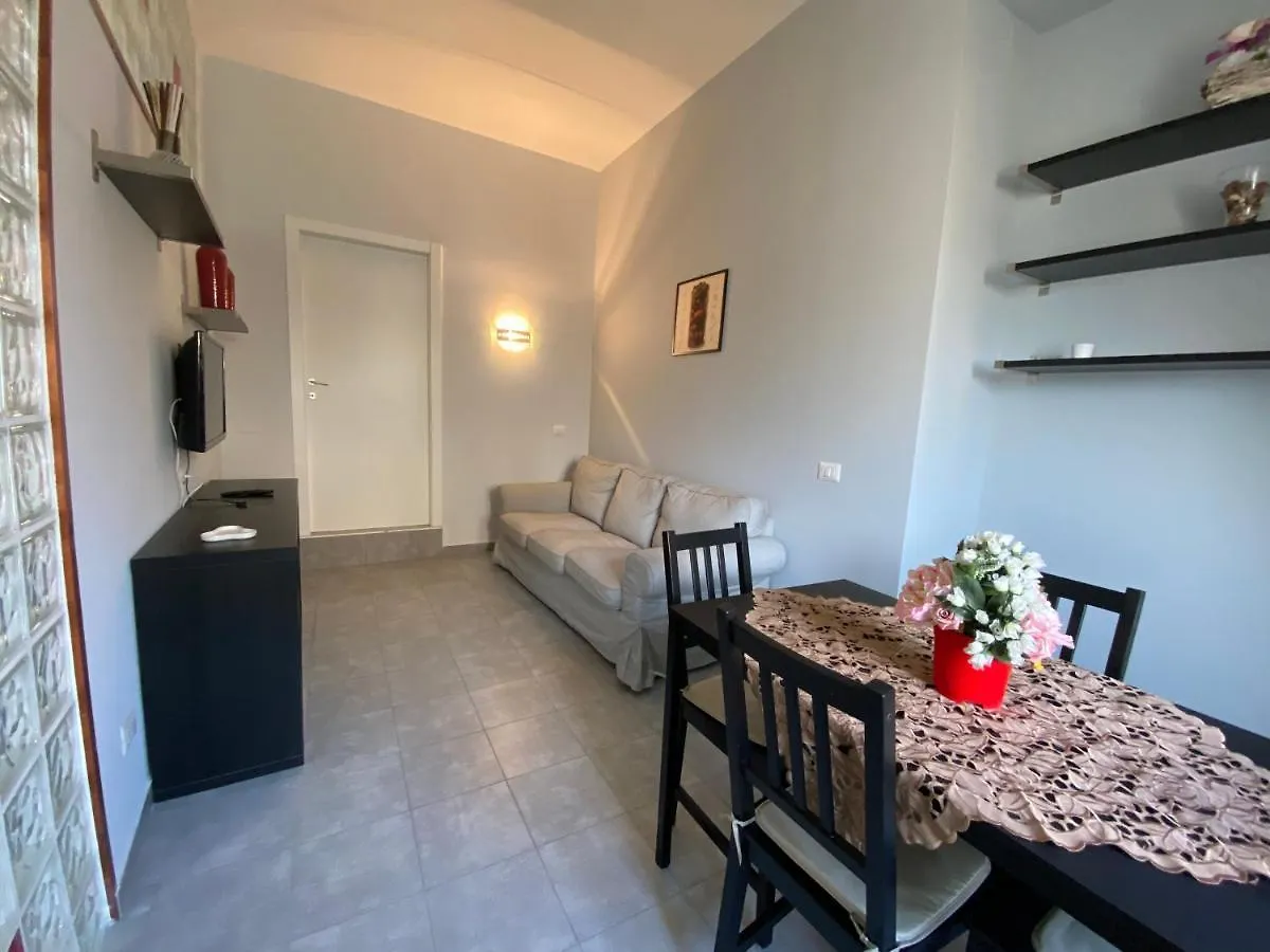 B&B Historic Center Apartments 那不勒斯 0*,  意大利